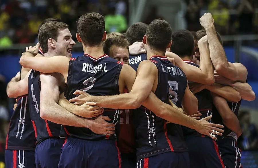 Мощна Франция взе Световната лига