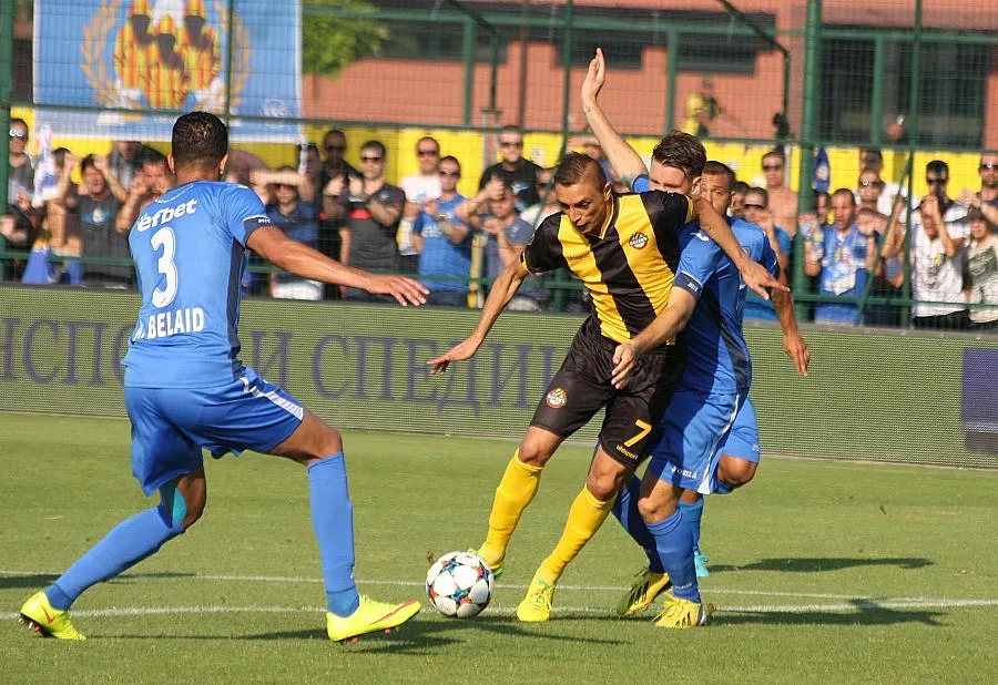 "Бултраси" люти на Огнянов за дузпата