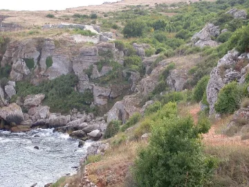 До края на юли доброволно трябва да се махне незаконният строеж в Яйлата
