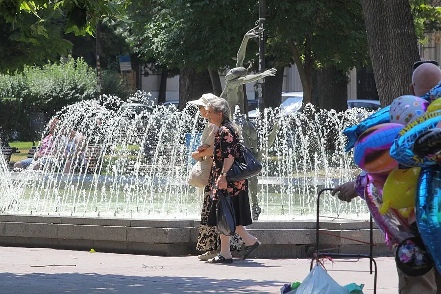 Жеги и в неделя