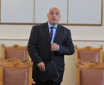 Помощ за Гърция, но без лев от нас (ОБЗОР)