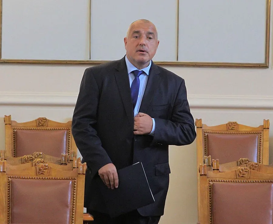 Помощ за Гърция, но без лев от нас (ОБЗОР)