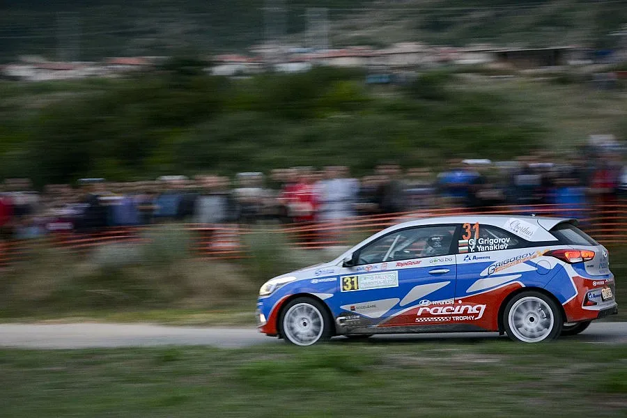 Пилотите подкрепят безопасността на пътя