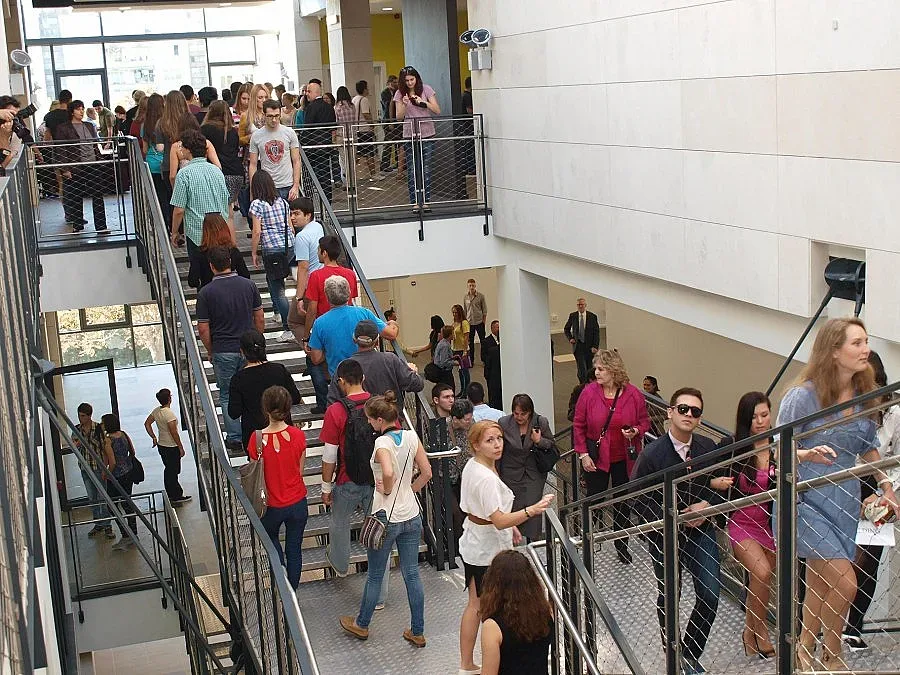 Най-добрите лингвисти на олимпиада в АУБ