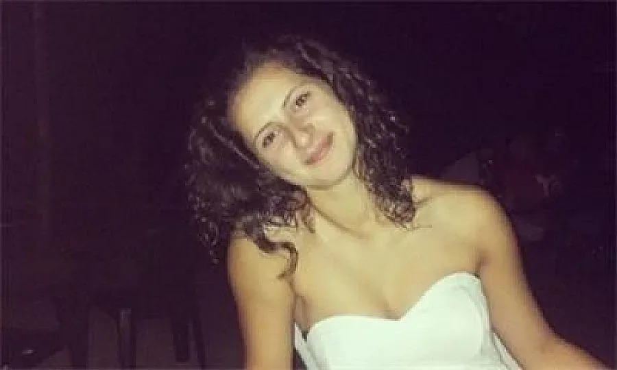 4 месеца по-късно Даяна се събуди от комата