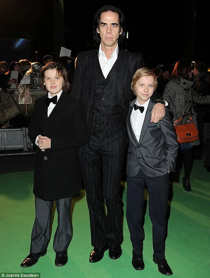 Почина един от близнаците на идола Ник Кейв