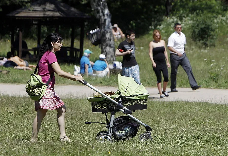 Детските за непълнолетни и малолетни - само в натура