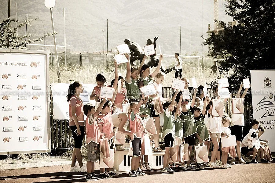 "Мтел атлетика за младежи" на турнира "Павел Павлов"