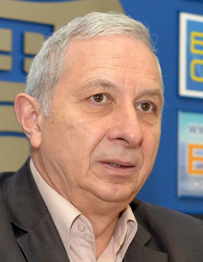 Сериозни реформи не се правят на пожар