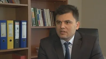 Гръцките банки дълго  ще имат ограничения