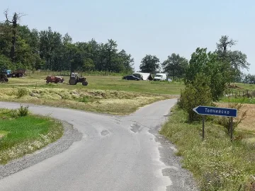 Билкарка загина в пропаст