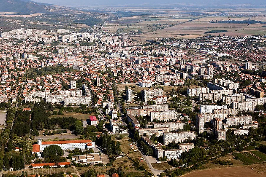 Прибраха Румян Терориста за сделки на черно с оръжие