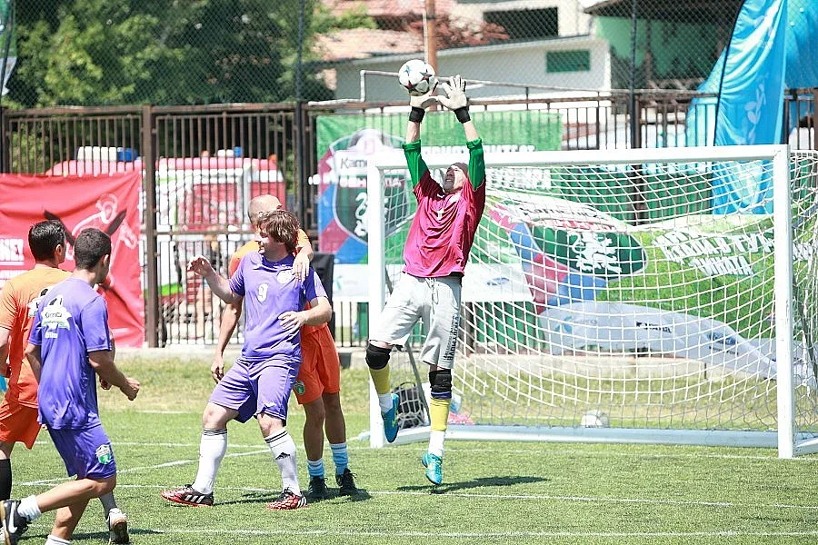 „Каталунците-Кирчево“ с хеттрик на Kamenitza Фен Купа 