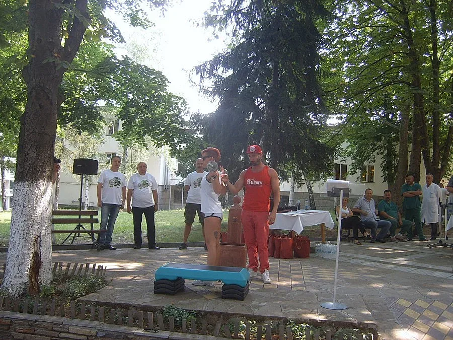 Кърджали  подкрепя  кампанията „Не на мускулната атрофия“