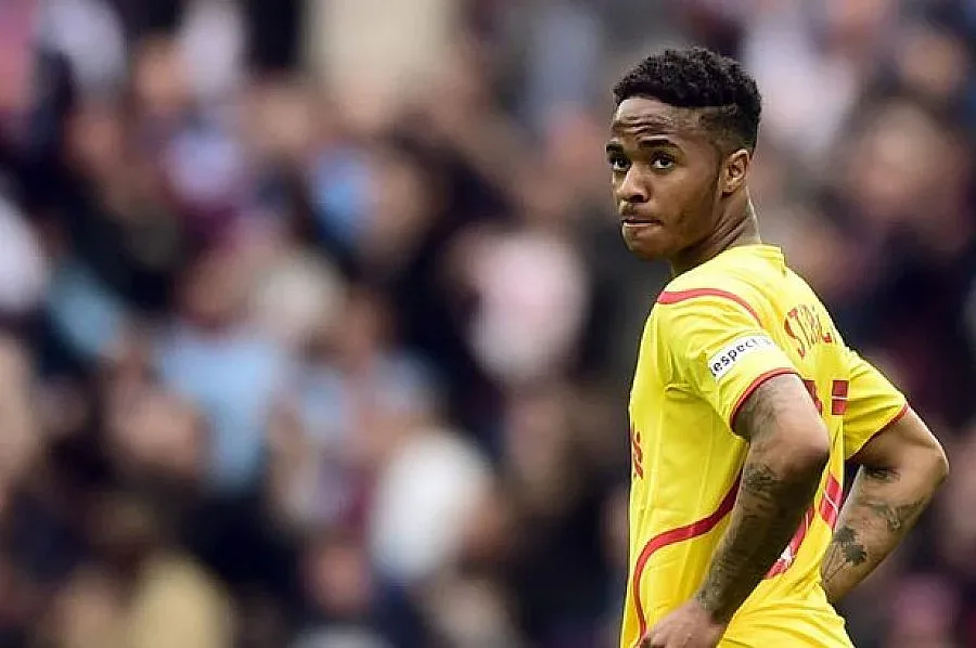 Стърлинг няма да лети за Австралия, подписва със "Сити"