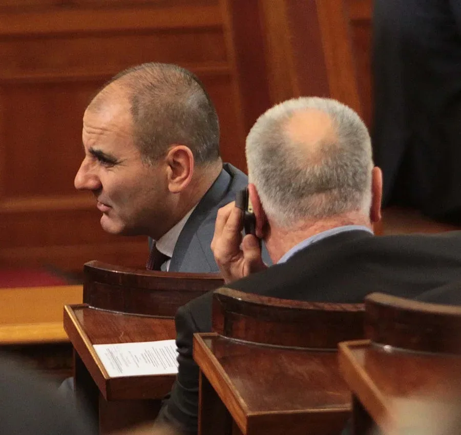 ГЕРБер срещу Тотев на вота в Пловдив