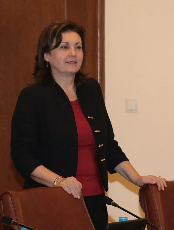 Бъчварова: Тогава, когато трябва, ще има уволнения