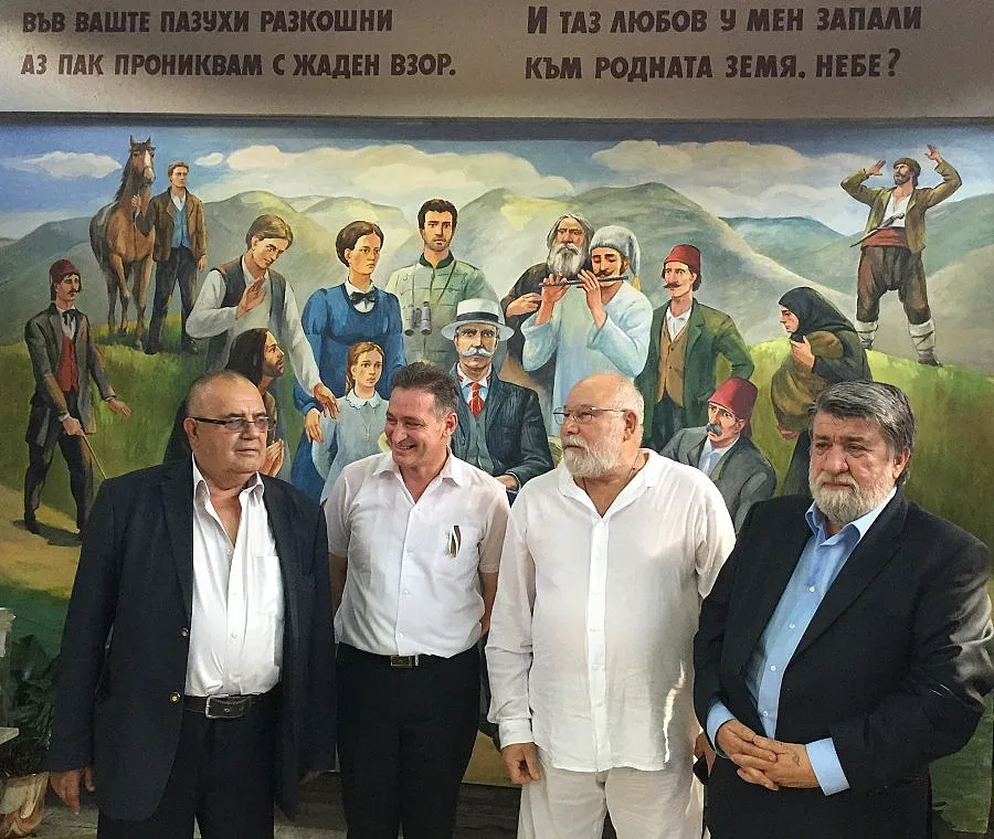 Рашидов почете Иван Вазов в Сопот 