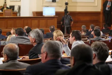 Възстановяват имената на починалите граждани, които са били принудително сменени по време на Възродителния процес