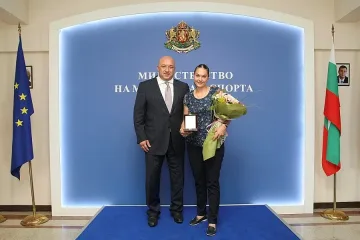 Кралев награди Неделчева за завоювания бронз в Баку