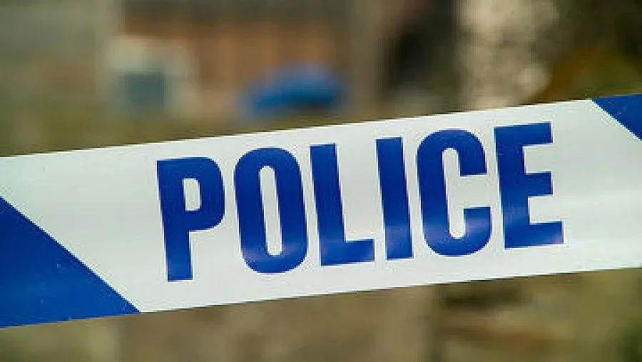 Задържаха трима за производство на метаамфетамин в казанлъшко село