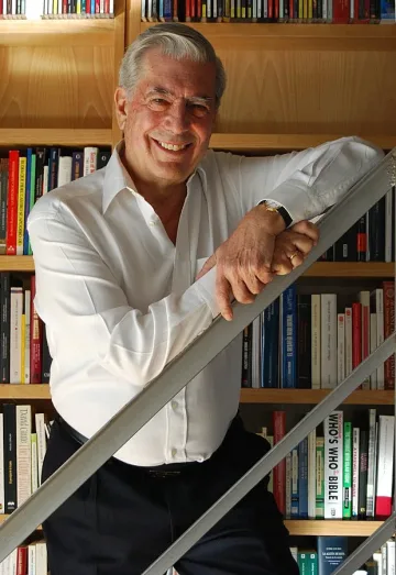 Варгас Льоса залюби майката на Енрике Иглесиас