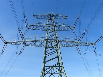 Хванаха за ден 7 перничани да крадат ток