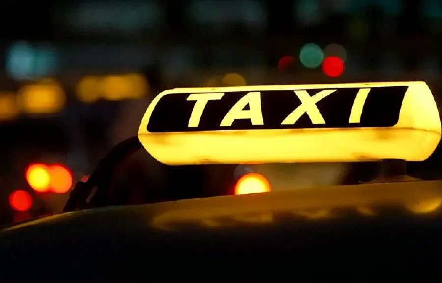 Мъж  почина  в таксиметров автомобил в Кърджали