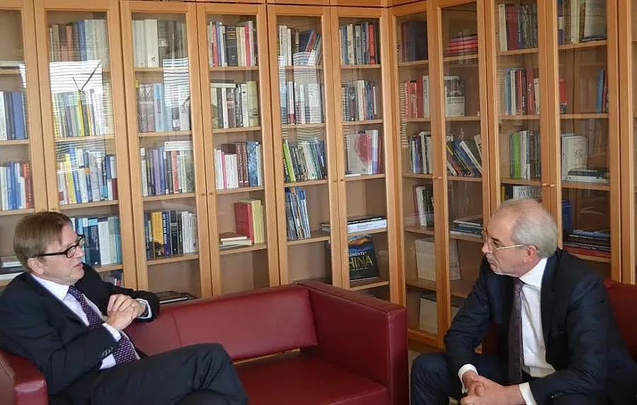 ДПС прави Либерален блок за вота наесен