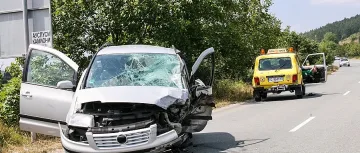 Режат измамници в застраховането