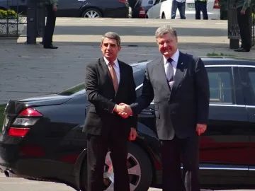 Тръгват отново полети между София и Киев