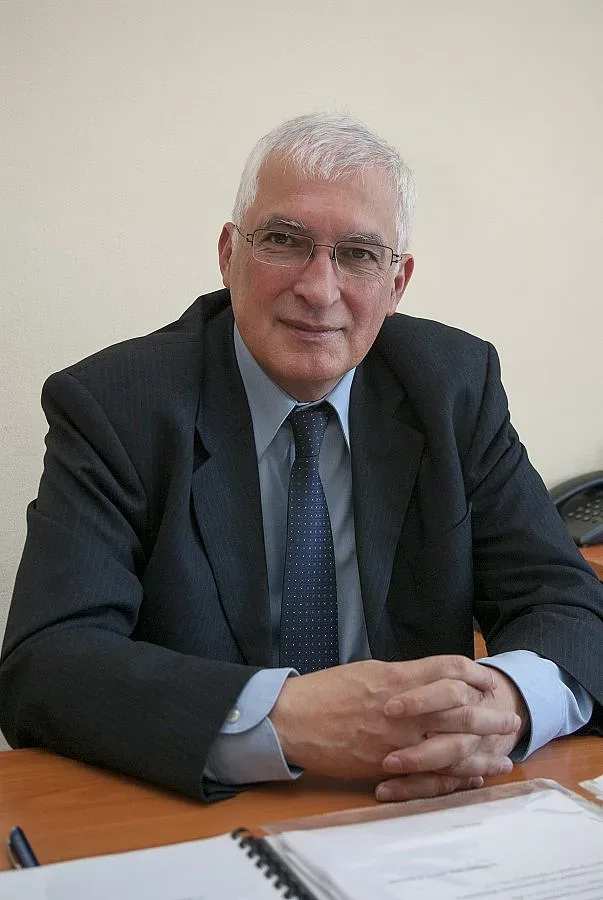 Компромис или дълъг кошмар