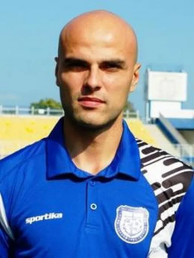 Адмирала приюти медалиста Траянов