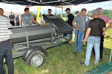 Златотърсачи правят карта на съкровищата