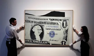 $32,6 млн. за "Един долар" на Уорхол