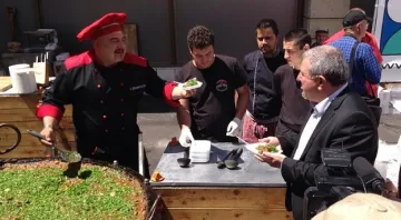 Правят "Обяд с храни от Балкана" за 300 души