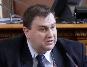 Холандци ще обучат родните зоополицаи