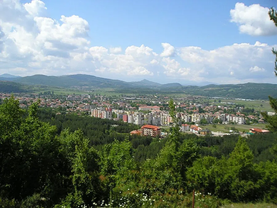 Прокуратурата в Момчилград разследва катастрофа с участието на полицай