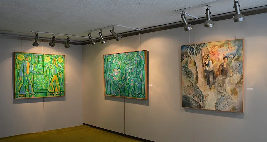 Подредиха картини от фонда на благоевградския музей