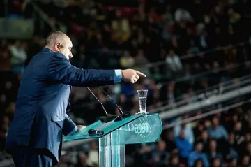 Бойко иска програма и  отчет от кметовете си