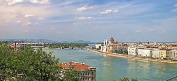 Унгария плаща на емигранти да се върнат