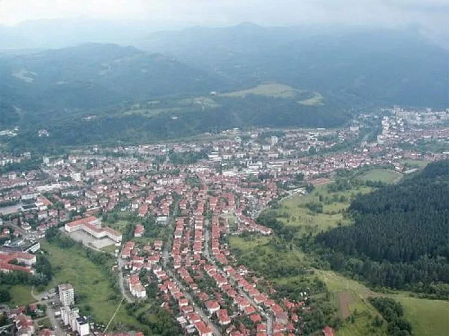 Евакуираха 6 човека след потоп