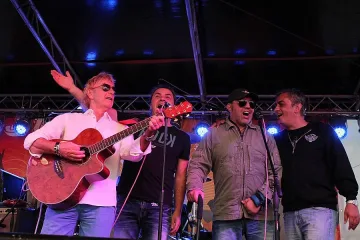 "Юрая Хийп" от Камен бряг до Тутракан