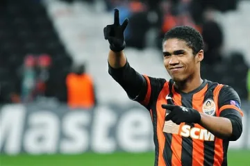 Официално: Дъглас Коста е футболист на "Байерн"