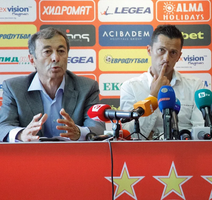 Гонят мъртви души от ЦСКА