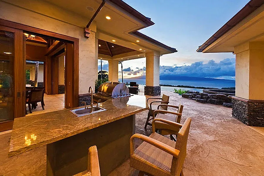 До $4500 на вечер за вила на остров Хавай