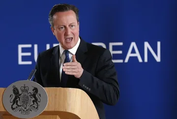 Камерън: Джихадистите ни готвят кървави удари