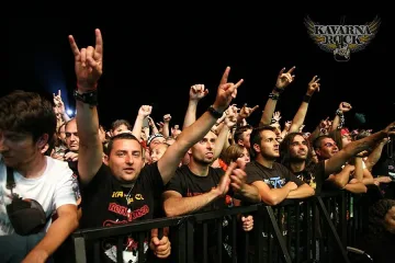 Българските фенове на рока се сбогуваха в Каварна с Twisted sister