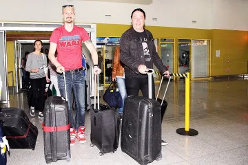 Hammerfall пристигнаха за финала на Kavarna Rock 2015