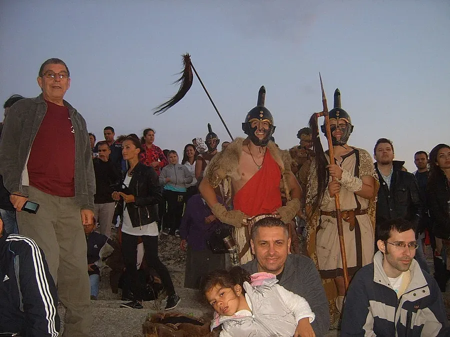 Хиляди се изкачиха на Перперикон